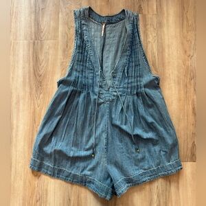 Levi's Blue Denim V-Neck Top